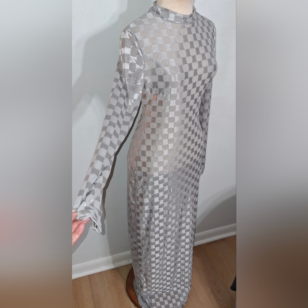 SHEIN /Silver Long Sleeve Checkered Dress/ W Sz 6 - Picture 3 of 6